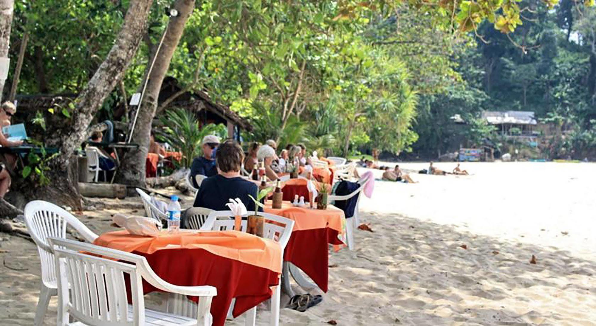 Koh Mook Charlie Beach Resort Exterior photo